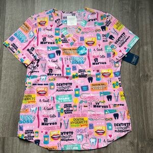NWT Women’s Medium Cherokee Pink Dental Print Scrub Top
